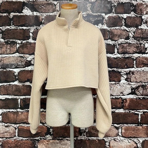 Ever After Cropped Sweater Collar Quilted Tan Size Medium M - Picture 5 of 14
